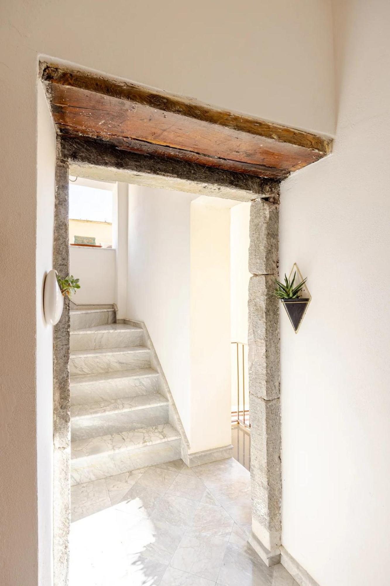 Il Chiostro Di Santa Chiara